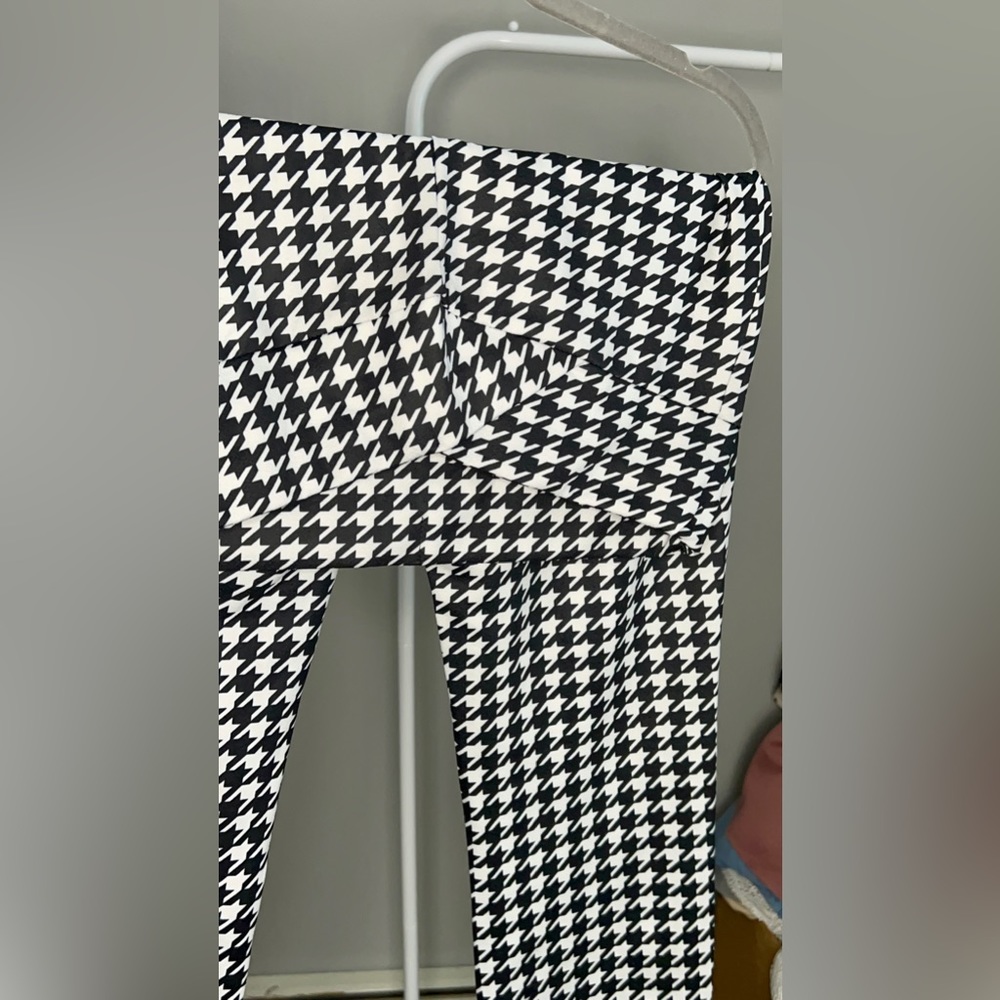 Checkered leggings